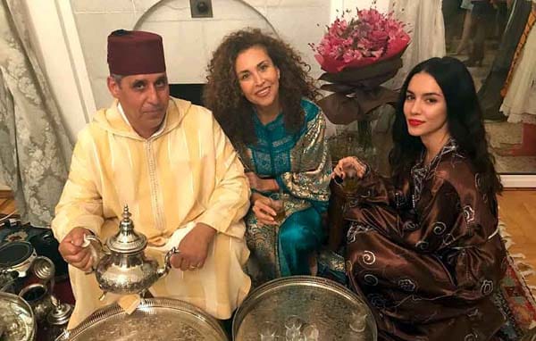 НАЙ-ГОЛЯМОТО СВАТБЕНО ИЗЛОЖЕНИЕ В БЪЛГАРИЯ  ЗАПОЧВА СЛЕД БРОЕНИ ДНИ В СОФИЯ